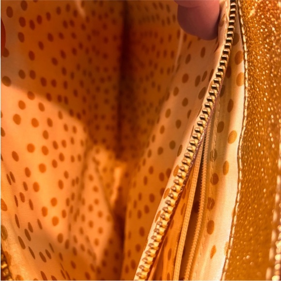 Kate Spade Wellesley Gold tote around 9.5"x 12"x 4.5" - Picture 10 of 11